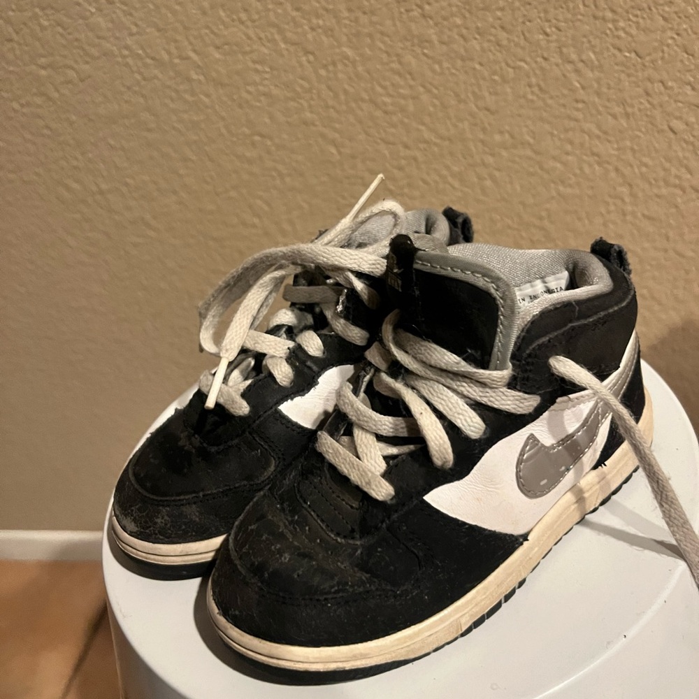 Nike shoes